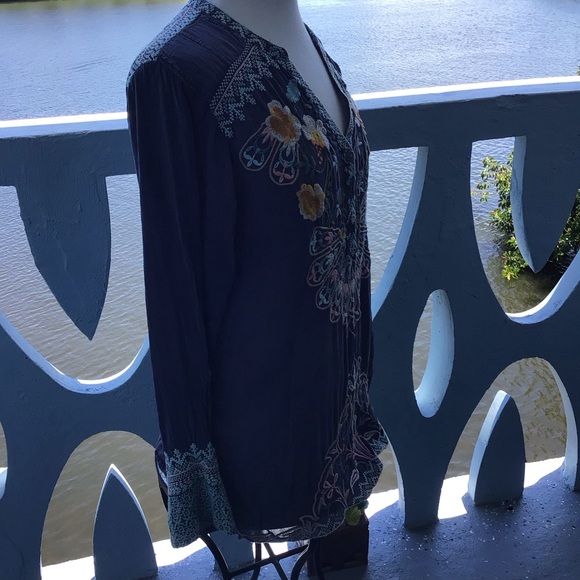 Johnny Was Long Sleeved Tunic Blouse Top - Picture 8 of 14